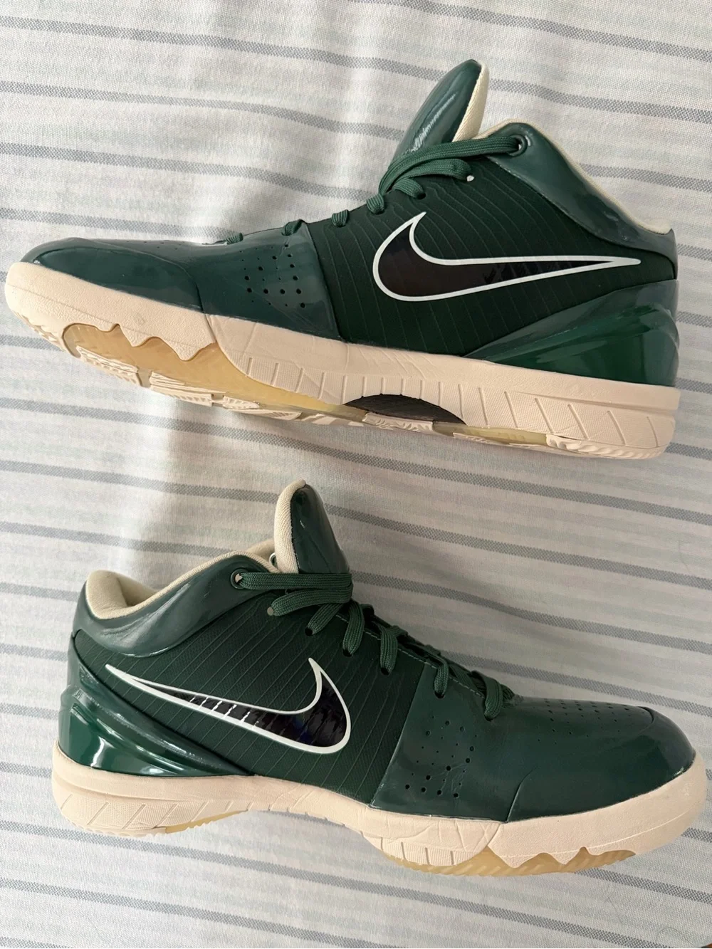 Nike Kobe IV Milwaukee Bucks Undefeated 2019 *Authentic*